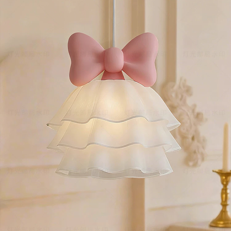 ثريا غرفة الأطفال بفيونكة وردي - مراجعة Baby Nursery Hot Air Balloon وسعره