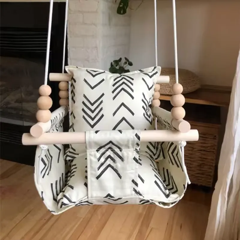 كرسي هزاز خشبي معلق للمواليد ا - مراجعة Baby Nursery Rocking Chair وسعره
