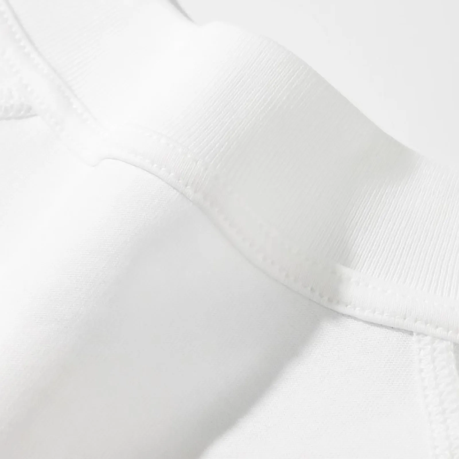 Swaddle SpecialisT T Shirt Lab - مراجعة Baby Nursery Unit وسعره